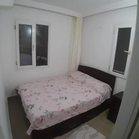 Havuzlu Sitede Deniz Manzarali Milas